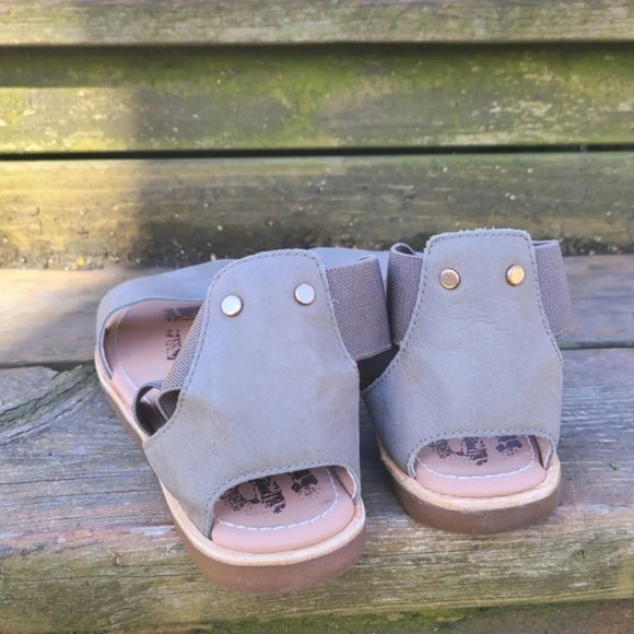 SOREL *Olive Green* Strappy Ella Sandals Size 7 - Picture 7 of 10